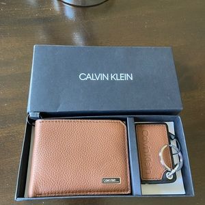 Calvin Klein men wallet gift box